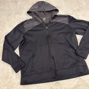 The North Face Gray and Black hooded zip front meets Jacket size XL